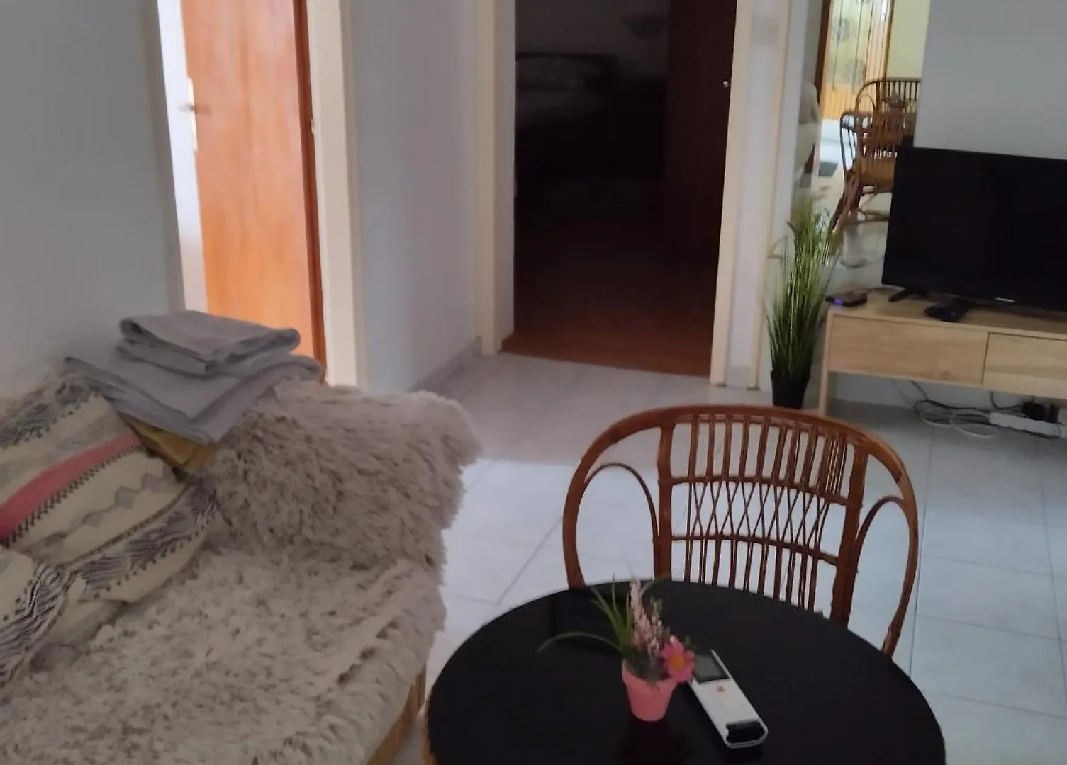 6 M, 50 M Do Plaze Apartment Barbat na Rabu Croatia